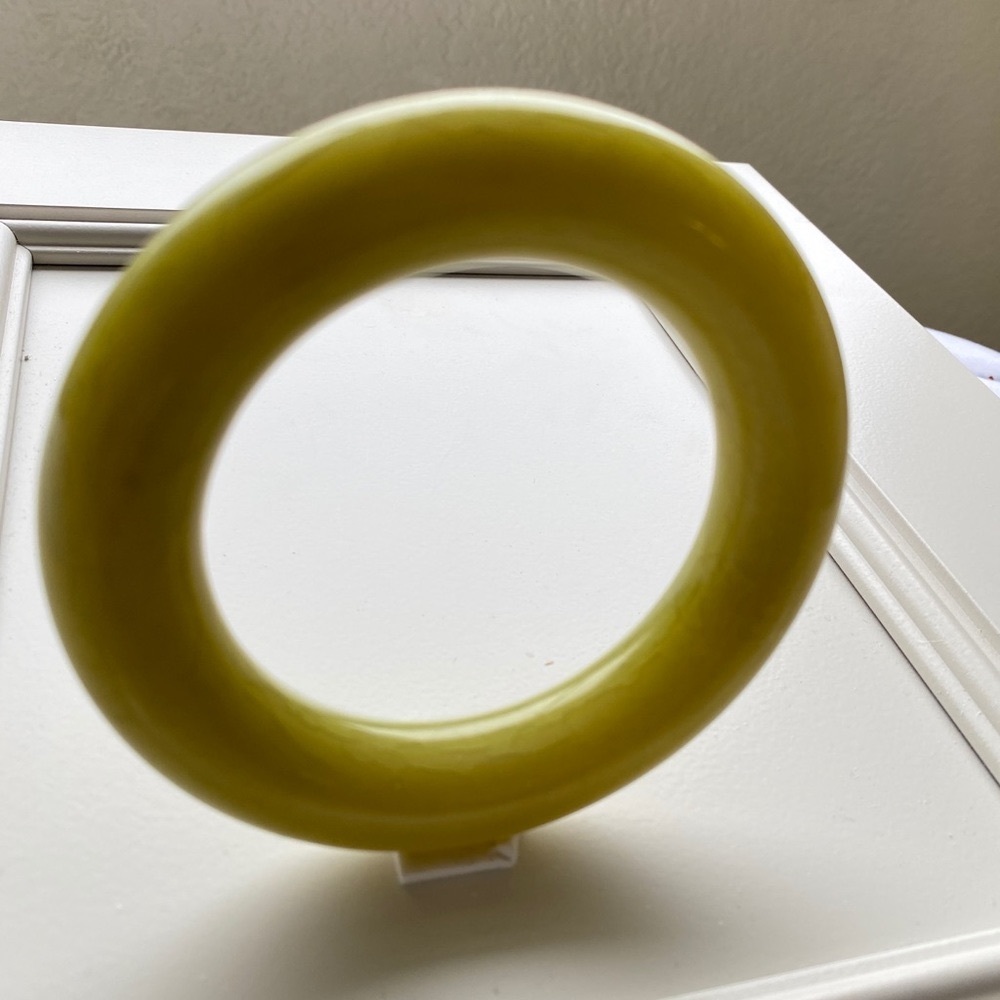 Vintage Heavy Bracelet Bakelite